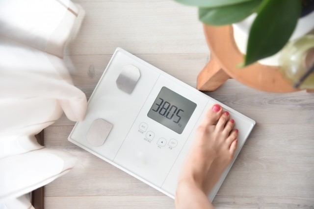 ピラティスで体重が増えたと感じる女性