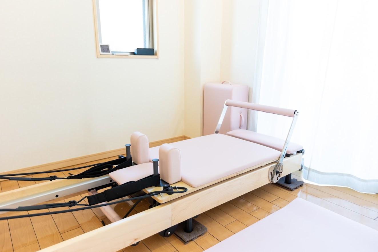 ピラティス　リフォーマー